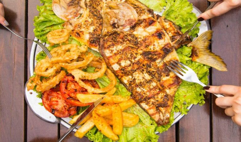 deliciosos platos de pescado argentino