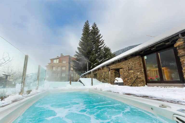 hostel acogedor con vistas a montanas