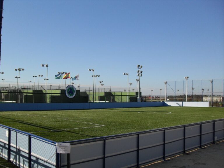 instalaciones deportivas de un club de campo