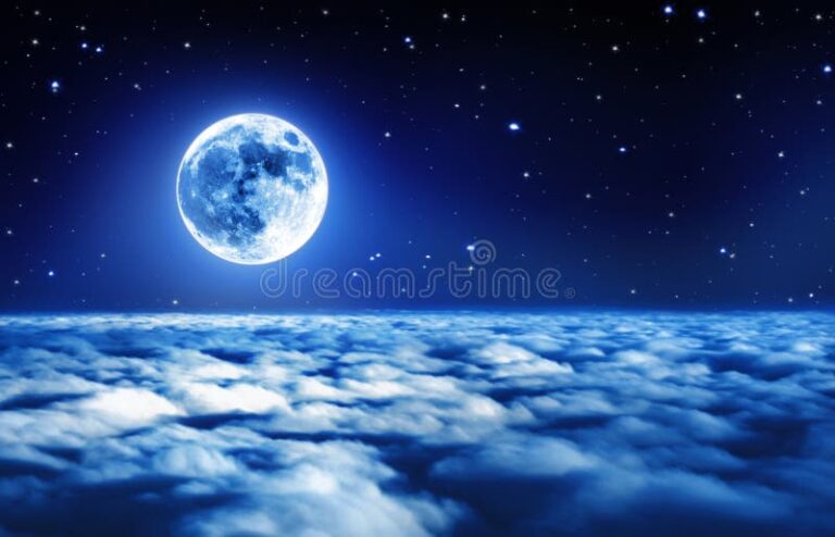 Cuántas lunas llenas habrá en julio y cuándo ocurren 19 luna llena brillante en un cielo estrellado