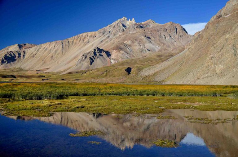Qué excursiones a Las Leñas se pueden hacer desde San Rafael 11 paisaje montanoso de las lenas