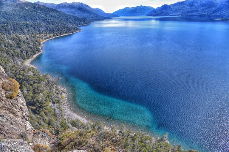 Qué opciones de viajes a Villa Traful son las más recomendables