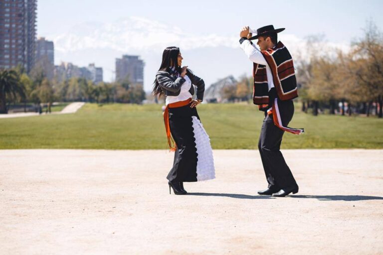 Cómo se baila la cueca en honor a San Martín 7 Cómo se baila la cueca en honor a San Martín