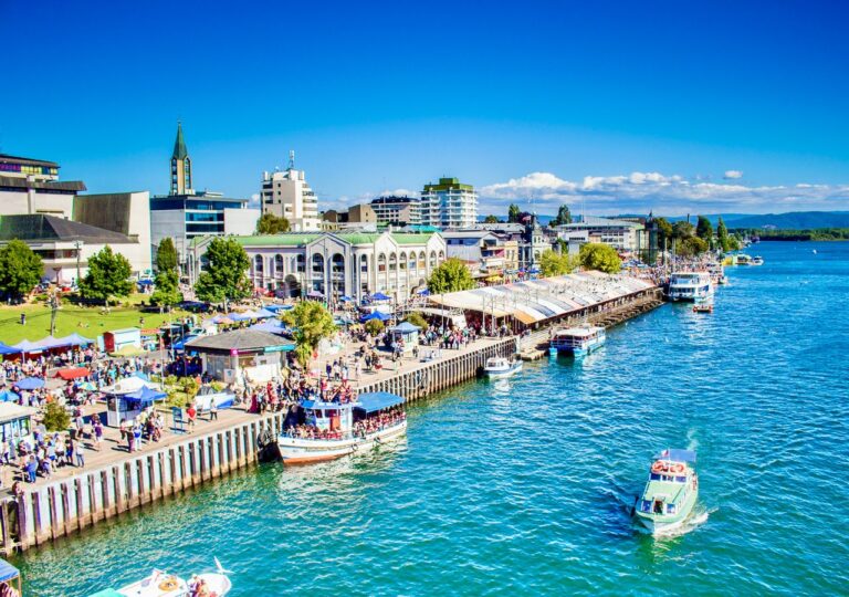 Qué atractivos turísticos ofrece Valdivia, Los Ríos, Chile