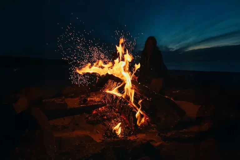 Qué actividades o rituales se pueden realizar en luna llena 4 rituales de luna llena en la naturaleza