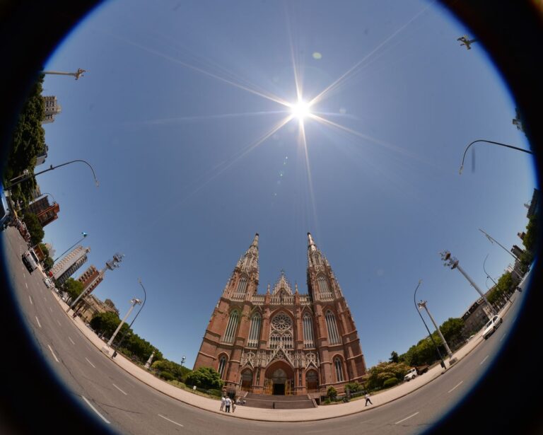 Cómo consultar información sobre el SMN en La Plata 8 vista panoramica de la plata y el smn