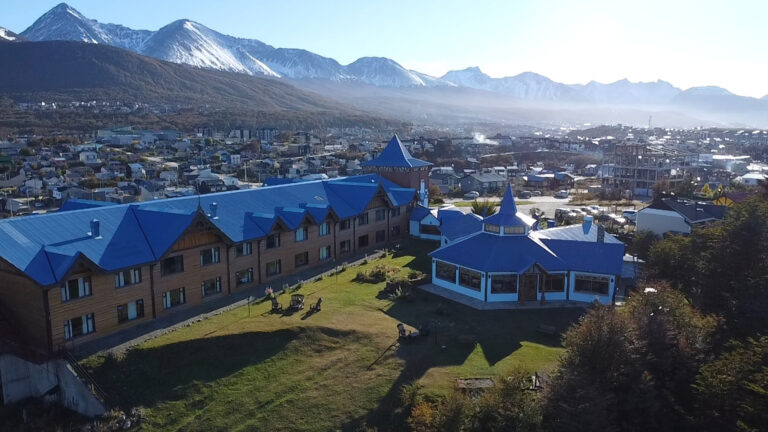 Dónde puedo reservar Los Nires en Ushuaia 8 vista panoramica de los nires ushuaia