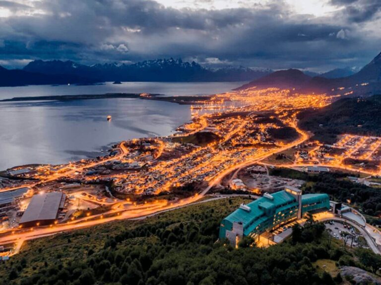 Dónde encontrar apartamentos en Ushuaia, Patagonia Sur 2 vista panoramica de ushuaia y montanas