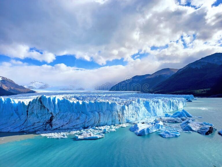 vista panoramica del glaciar perito moreno